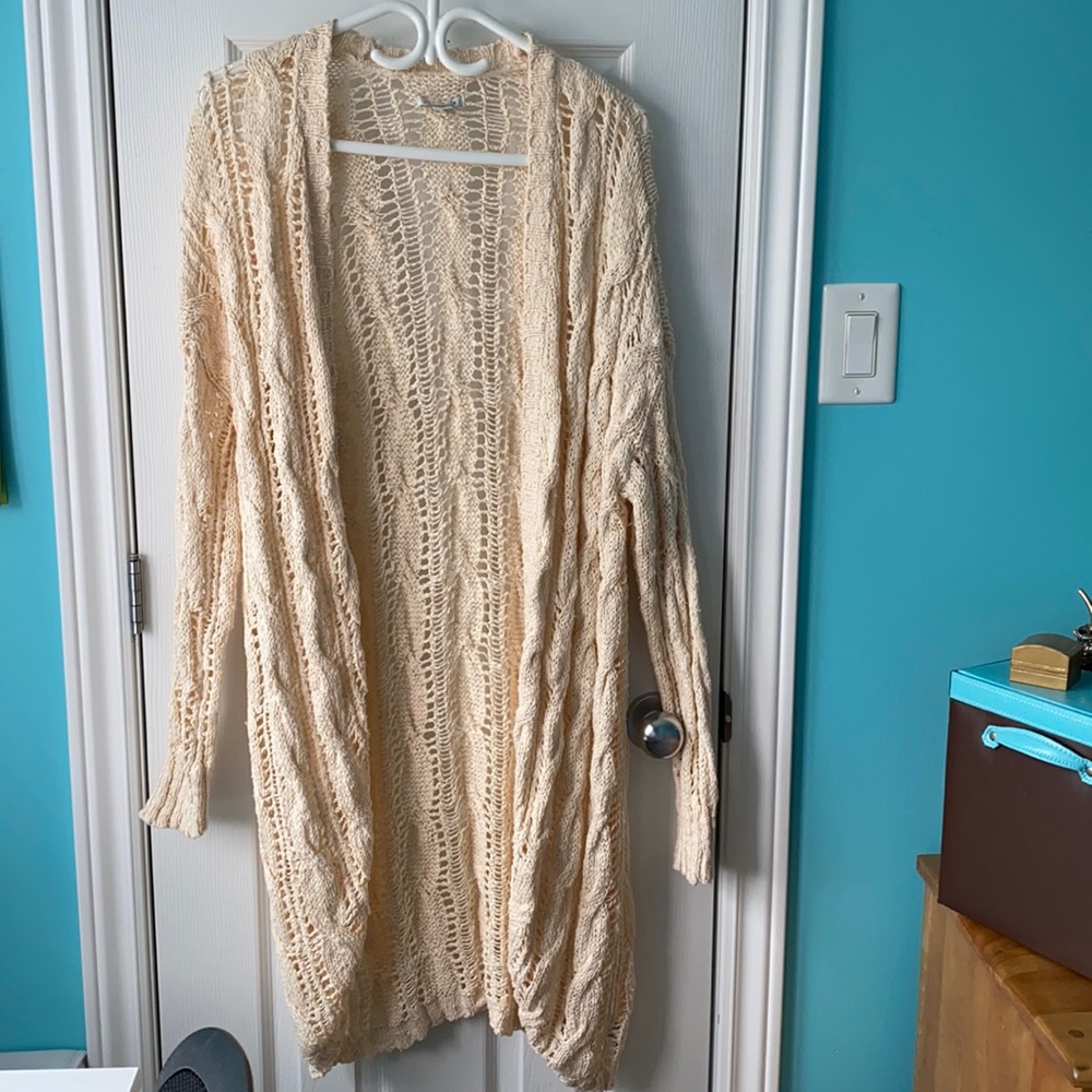 AEO cardigan